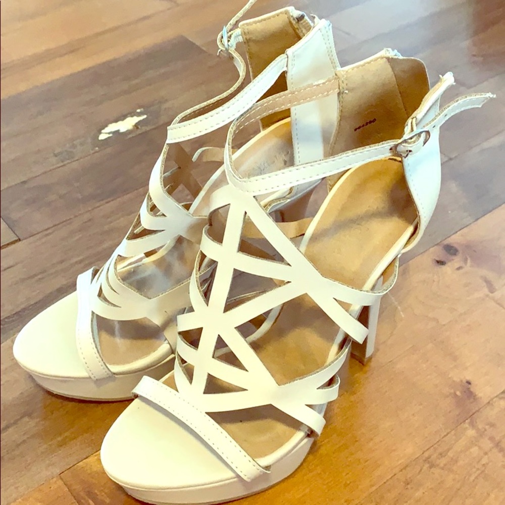 Beige heels